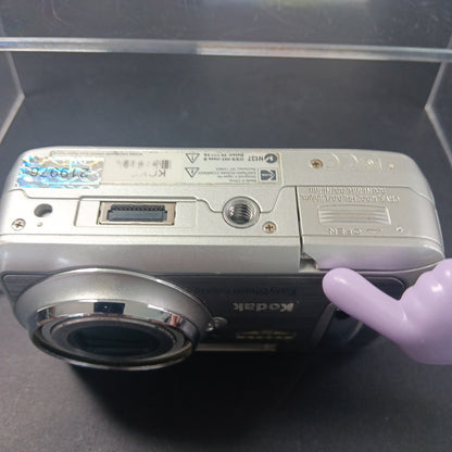 Kodak EasyShare DX6440 4.0MP Digital Camera Silver Working For Parts READ