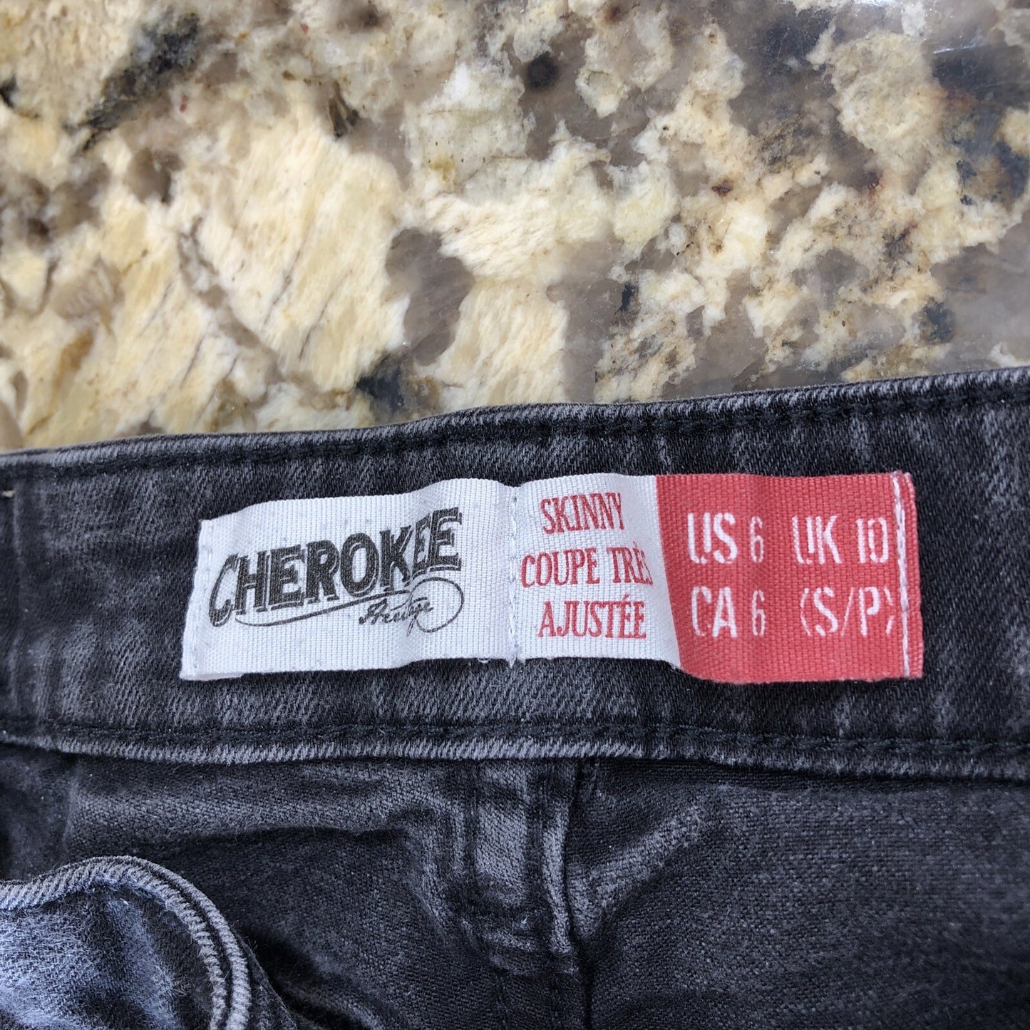 Size 6 X 27.5 Cherokee Womens Jeans Skinny Stretchy Black BD