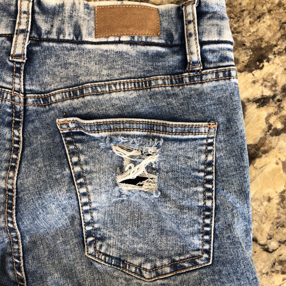 Size 26 X 27.5 Bluenotes Women’s Denim Super High Rise Jegging Rips Grunge X