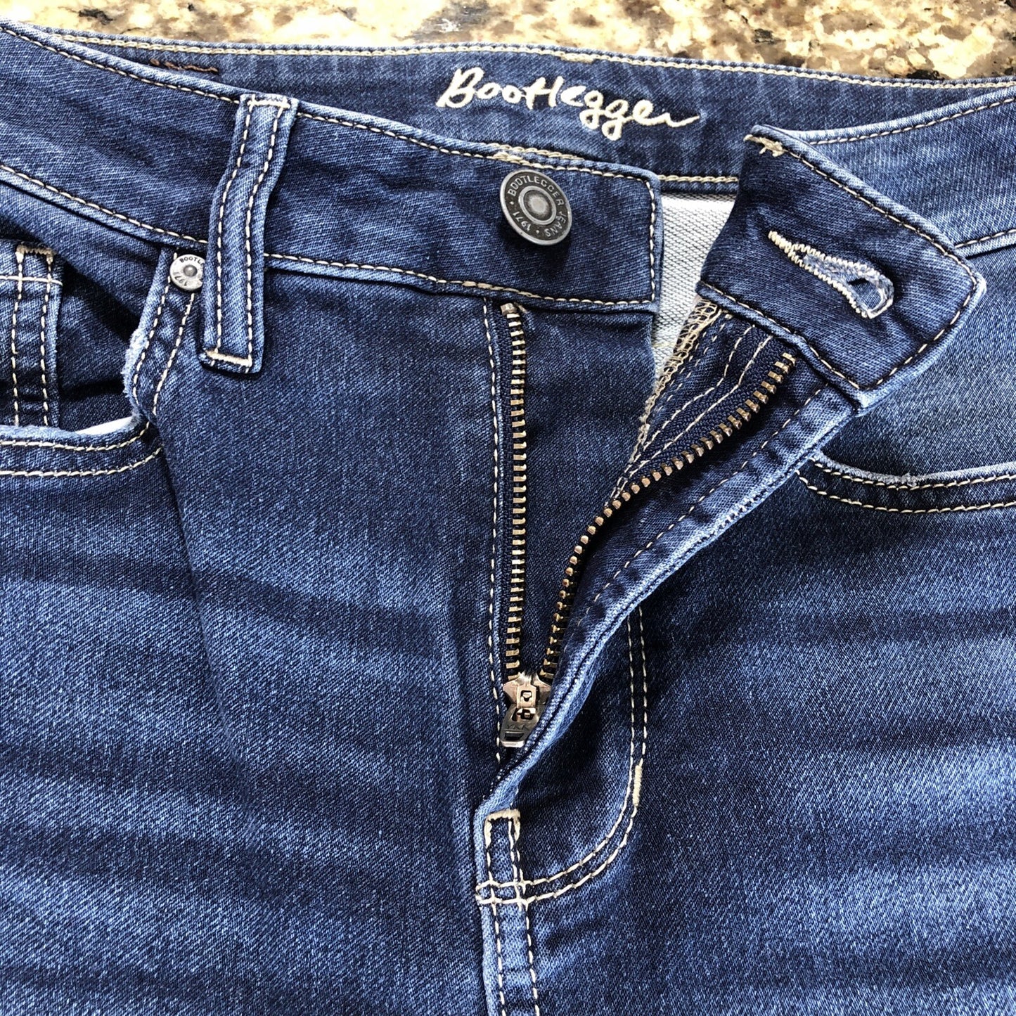 Size 25 X 29 Bootlegger Jeans Denim  Womens High Rise Skinny Ankle Dark Blue BD