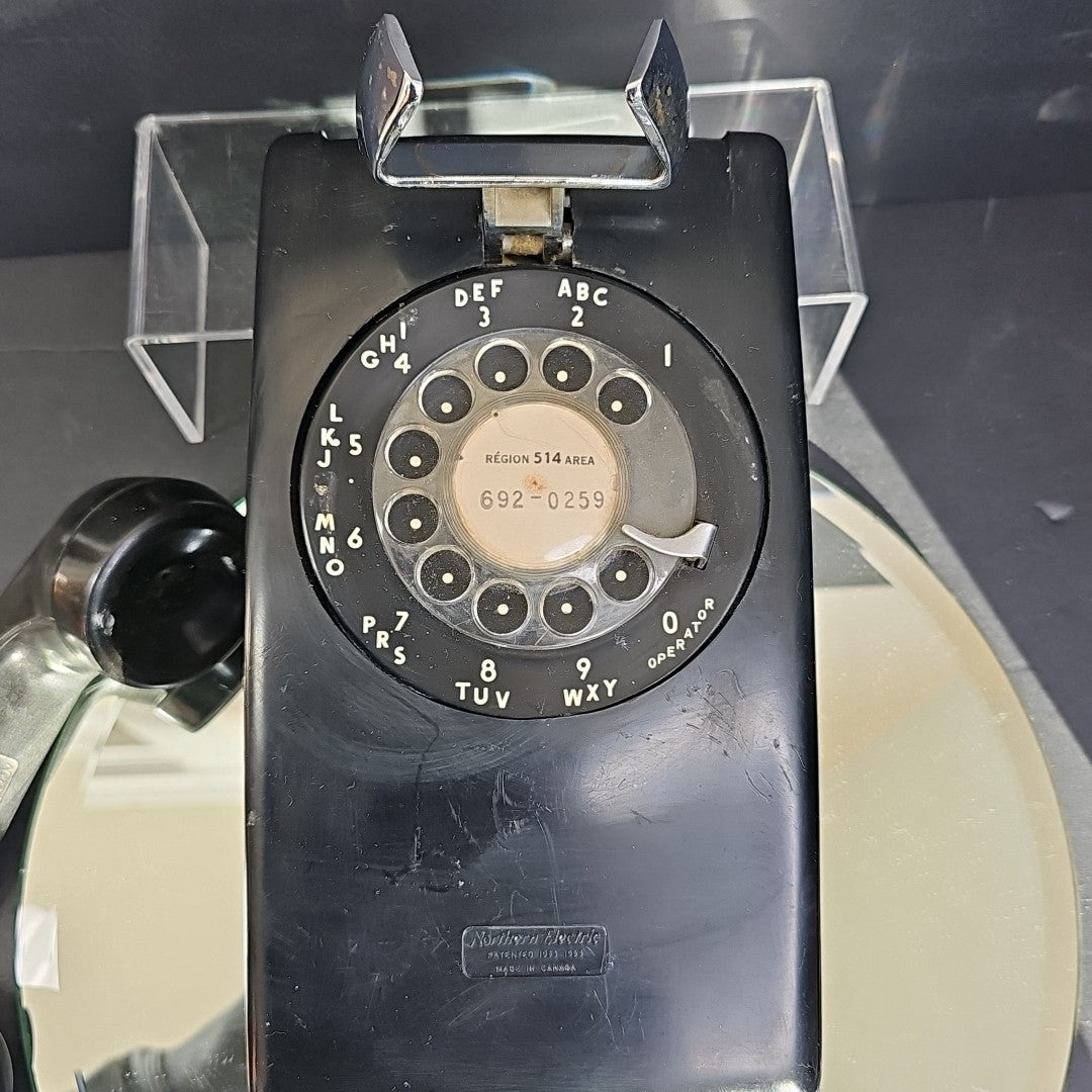 Northern Electric Rotary 1961 Wall Telephone #554 With Cord, Untested, Canada