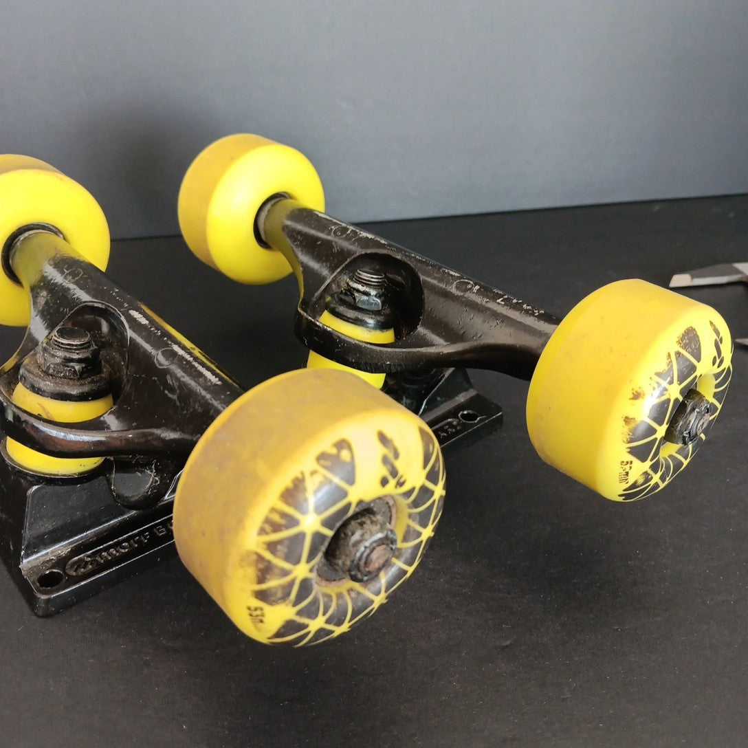 MORFBOARD Morf Board Replacement Skate Trucks 53mm - Set of 2 - Yellow
