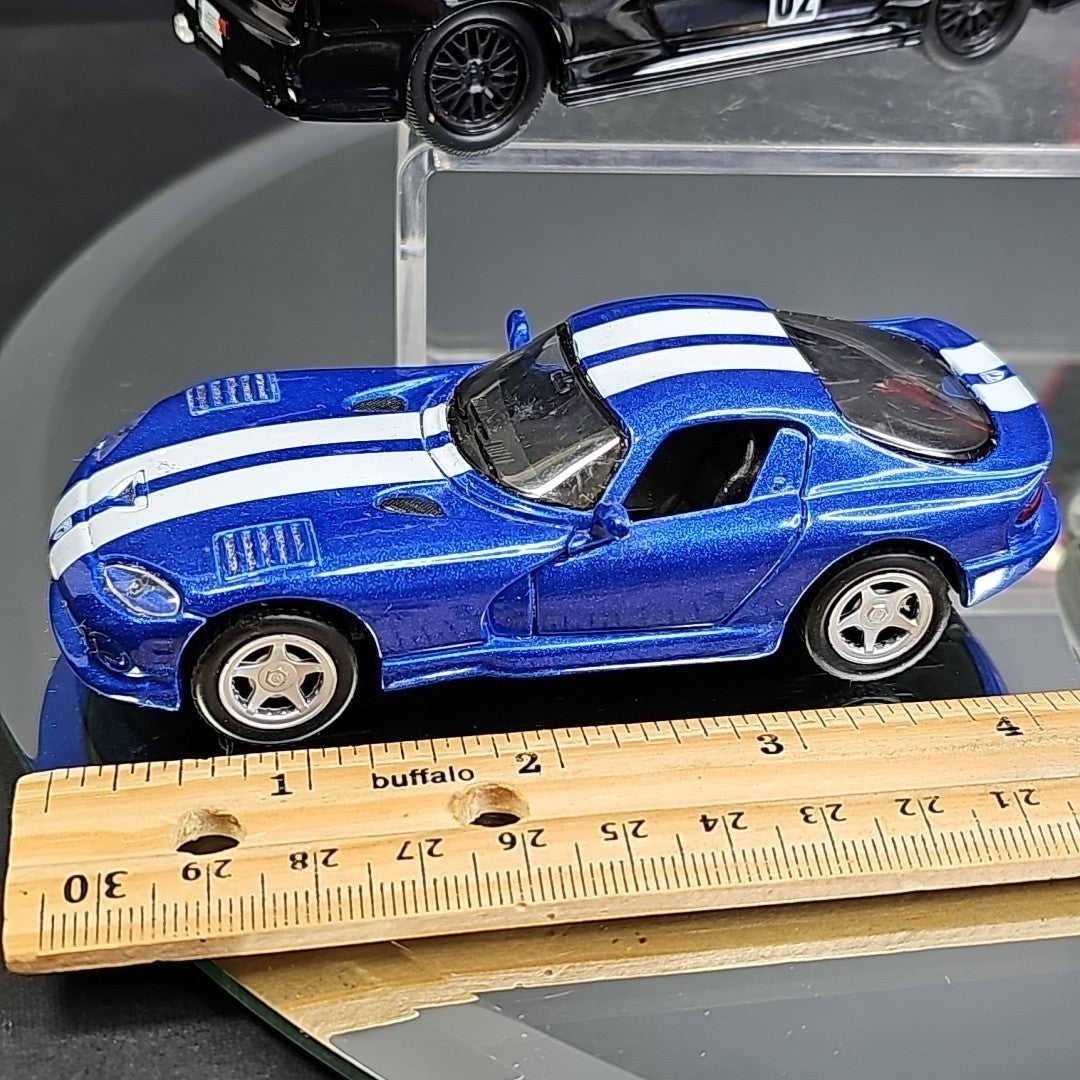 Skyline GT-R, Ferrari F40 And Two Dodge Vipers RT/10 And GTS Diecast Cars CN