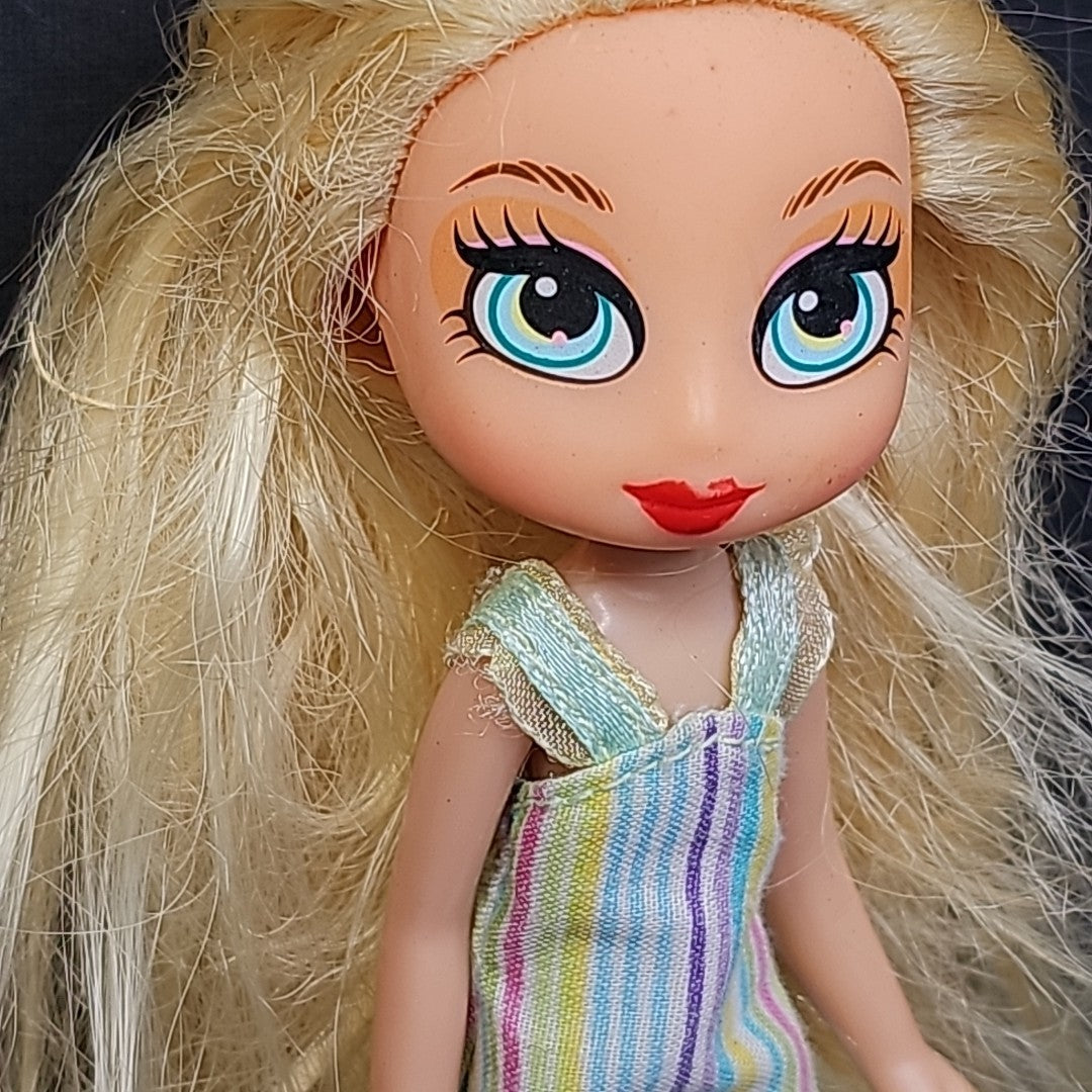 Ice Cream Pop Girls Musical Lipgloss Pop-Cycle Doll Only With Dress 5 Inch