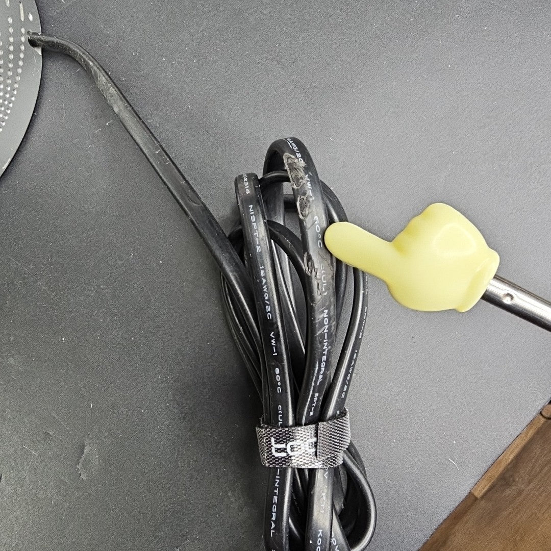 RCA Stereo CD Player Digital AM/FM Tuning Clock Radio RP3755 VTG CD Doesn't Spin