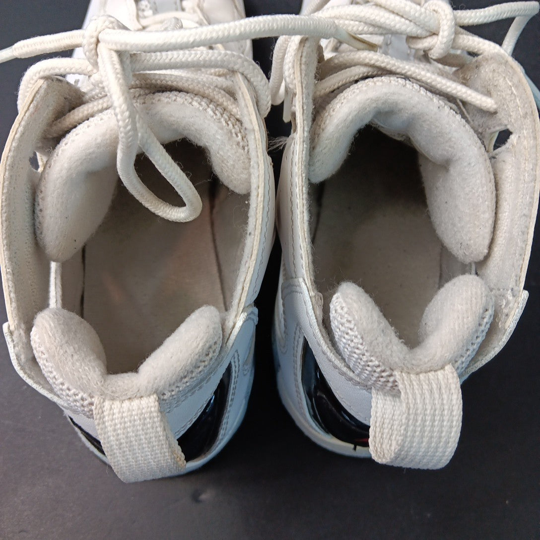 Nike Boys Air Jordan True Flight 343795-121 White Black Basketball Sneakers  7Y