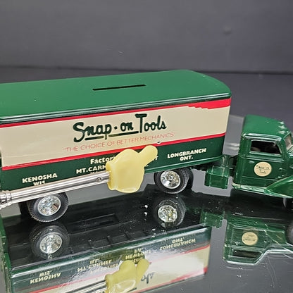 Ertl Snap-On 1948 Diamond T Tractor Trailer Die-Cast Metal Coin Bank Read