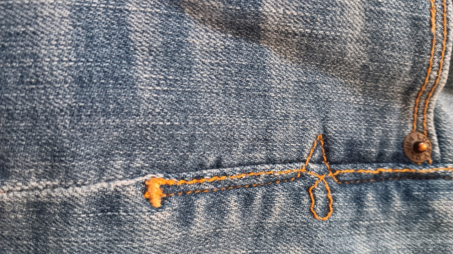 Size 6 / 28 Lucky Brand Sofi Capri Womens Jeans Stretchy CN