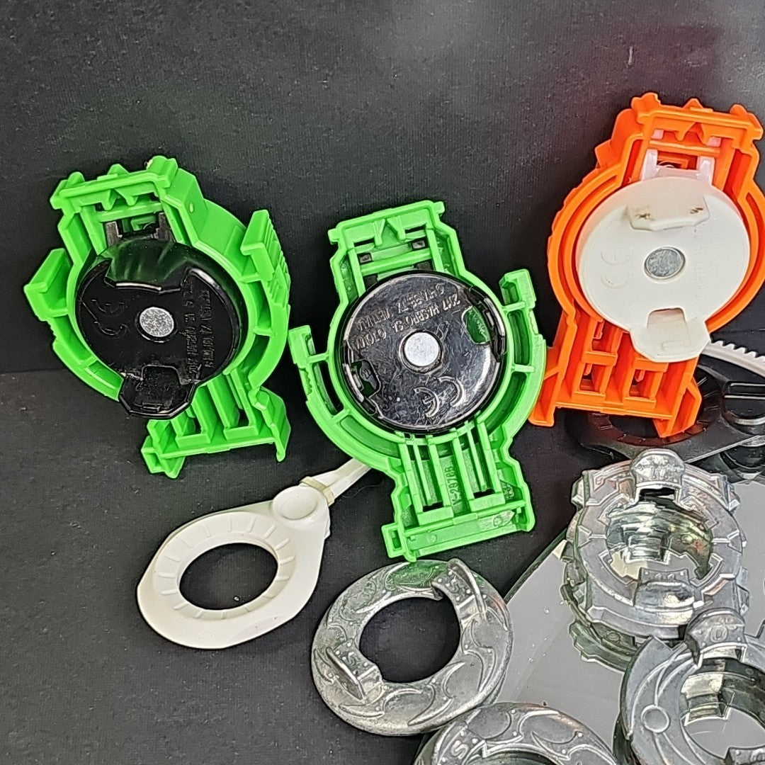 ]Beyblades lot collection vintage As Shown Untested