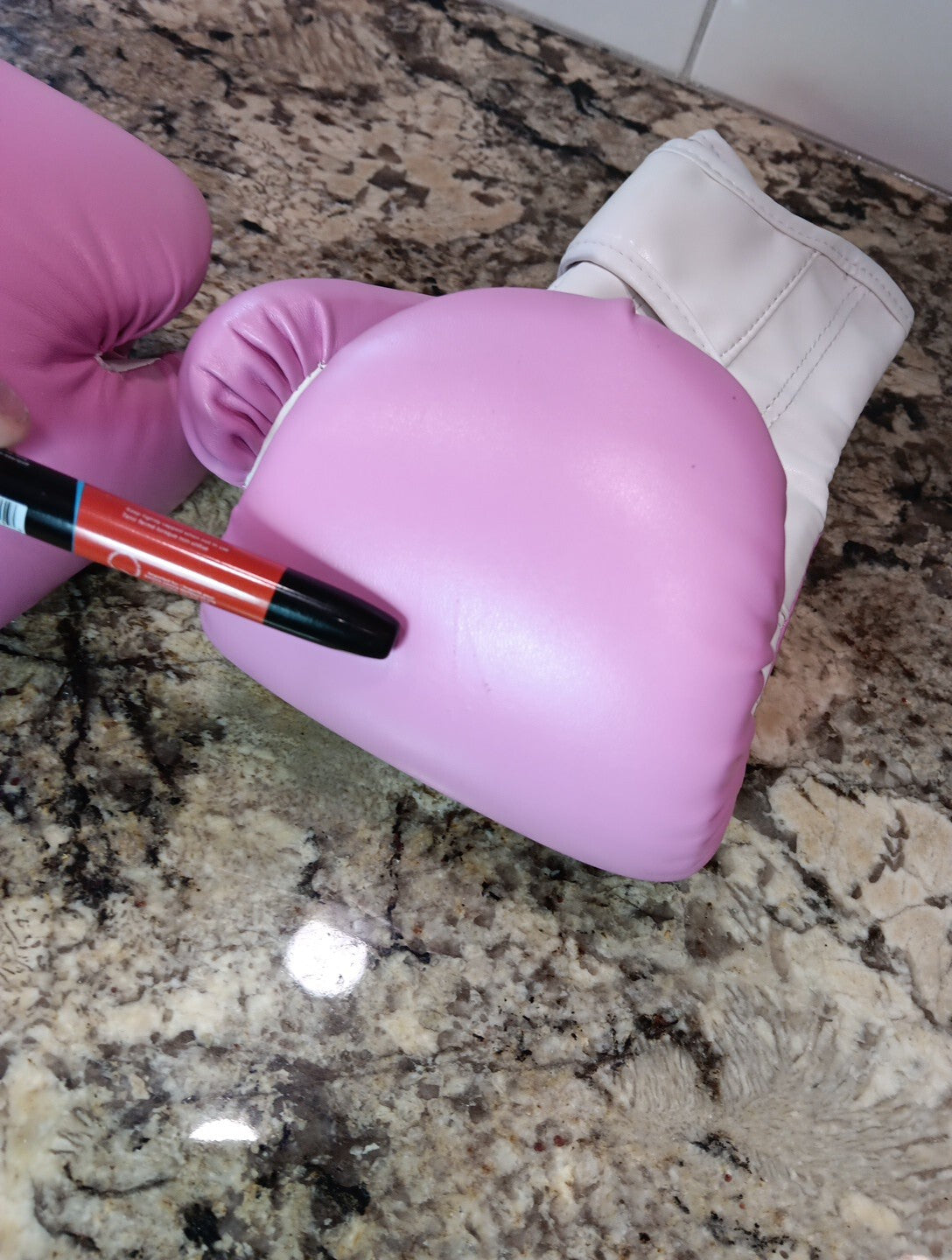 Boxing Gloves Punch Mitts MMA Gloves PU Cartoon Sparring Ages 2-10 4oz HUIYONG