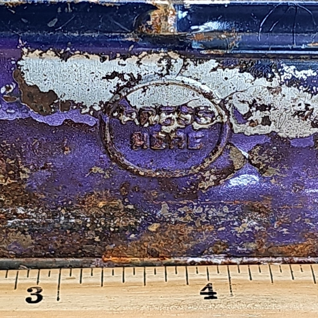 First Aid Kits Canadian Vintage Johnson Johnson Safety & Supply Co. EMPTY Canada