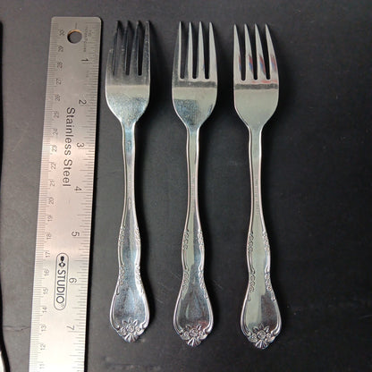 14pc Stainless Steel Korea Flatware Incomplete Set Rose Flowers Fork Knife Spoon