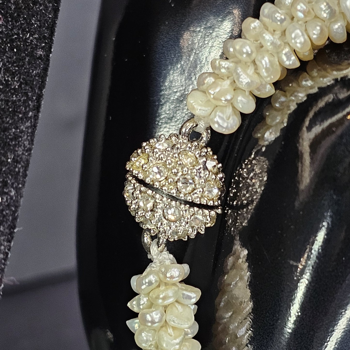 Authentic Freshwater Pearl Necklace And Bracelet Set Diamond ? Clasps VTG Read