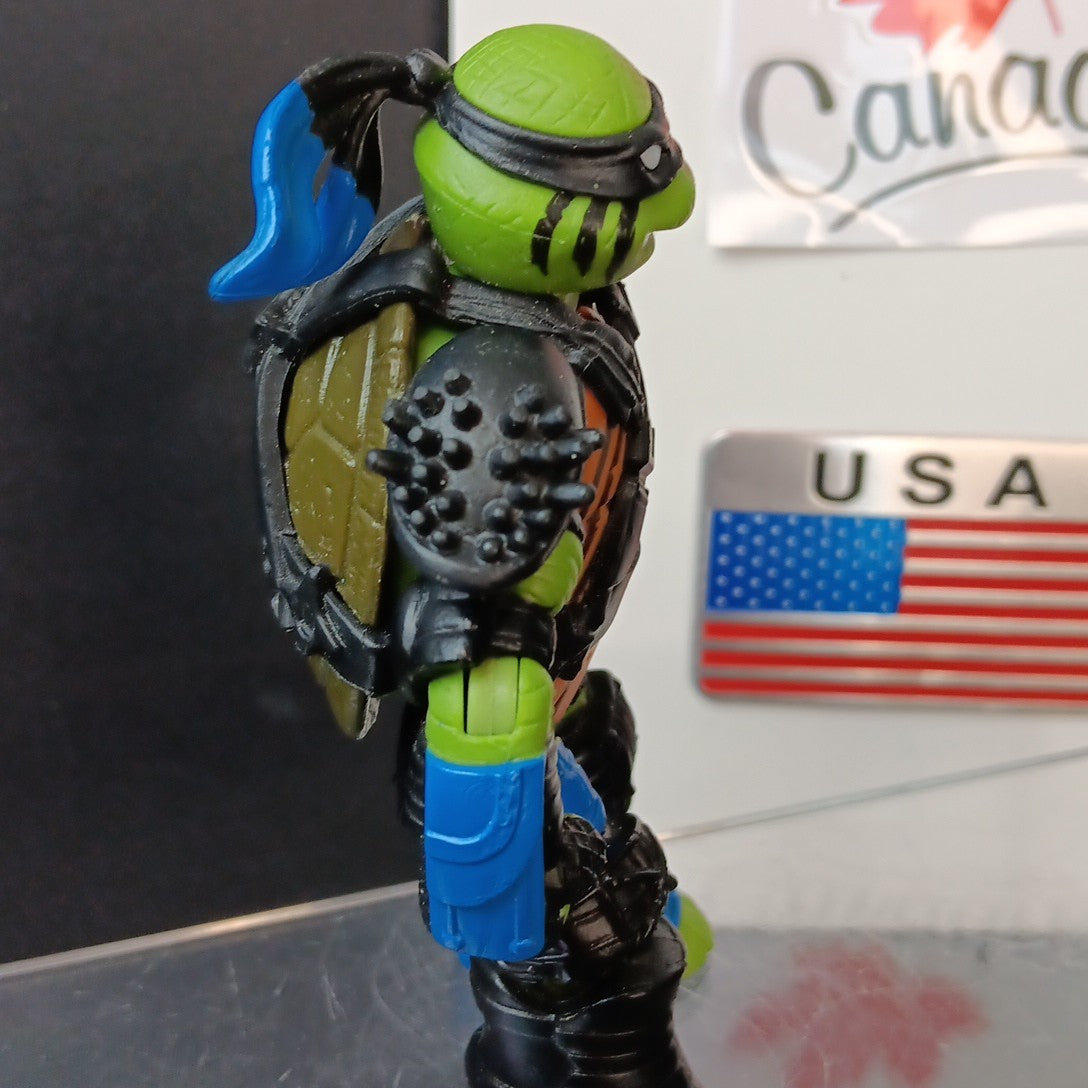 TMNT Teenage Mutant Ninja Turtles Super Shredder Ninja Leo 2016 Figure