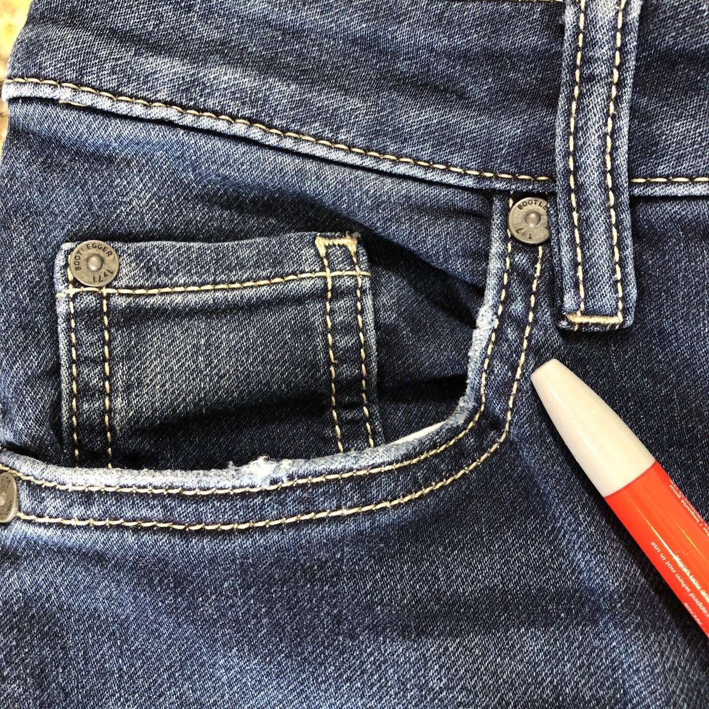 Size 25 X 29 Bootlegger Jeans Denim  Womens High Rise Skinny Ankle Dark Blue BD