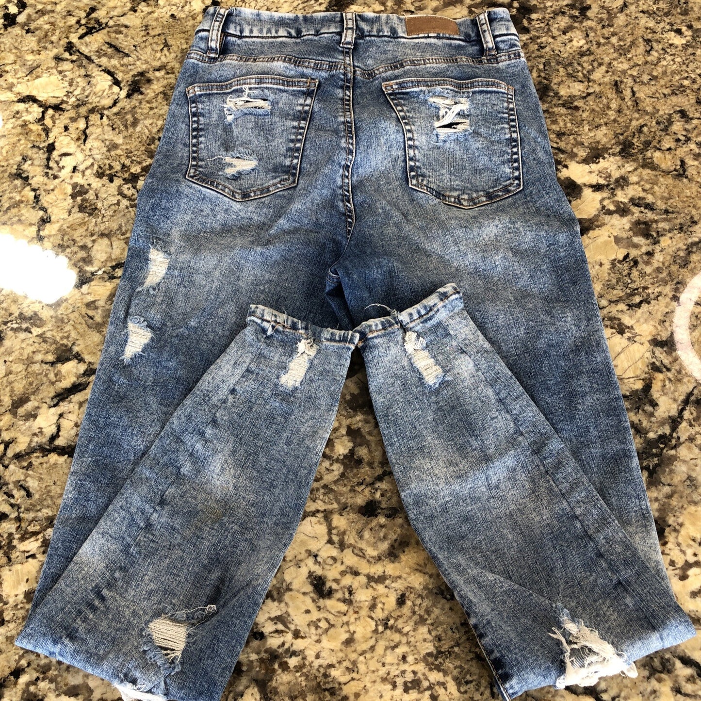 Size 26 X 27.5 Bluenotes Women’s Denim Super High Rise Jegging Rips Grunge X