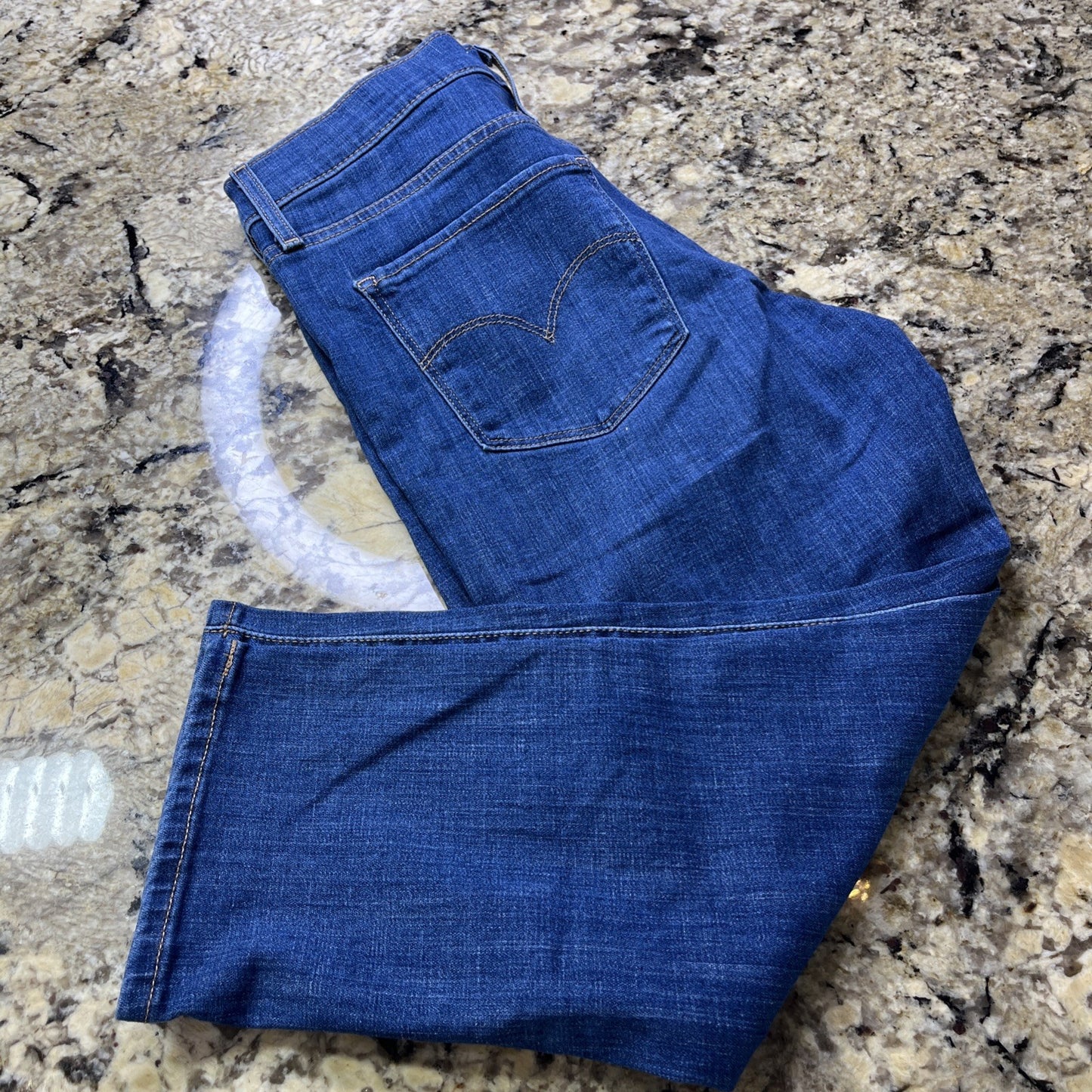 Size 30 Levi 311 Shaping Skinny Capri Women’s Denim Jeans Blue Stretchy READ LK