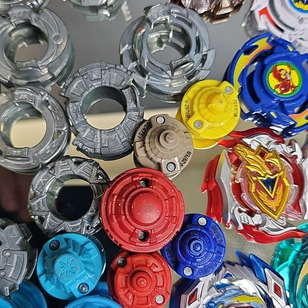 ]Beyblades lot collection vintage As Shown Untested