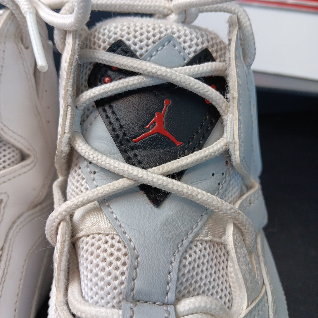 Nike Boys Air Jordan True Flight 343795-121 White Black Basketball Sneakers  7Y