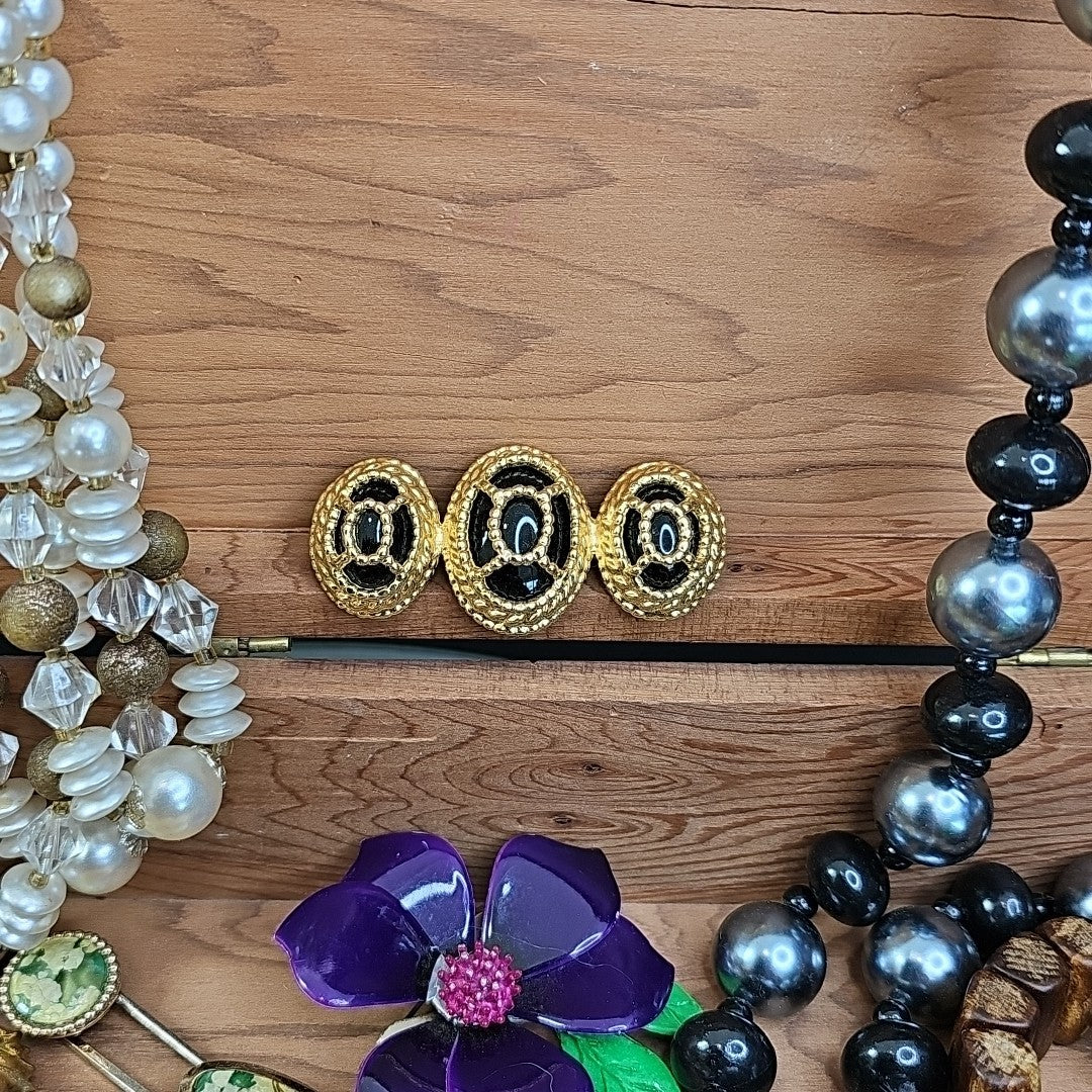 Brooches, Necklaces, Bracelets Jewelry Includes Wood Box Collection Brooch Chain