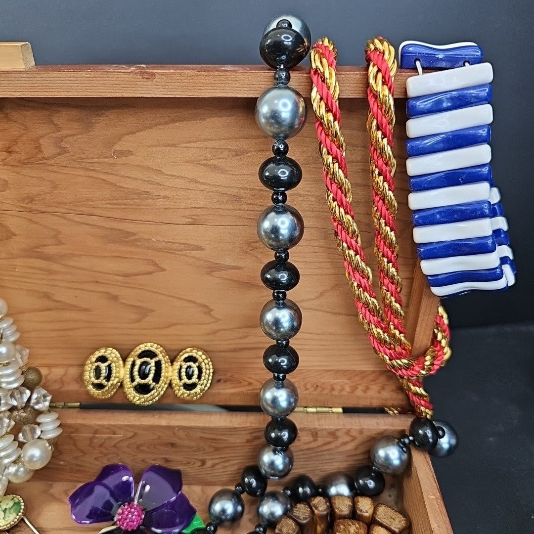 Brooches, Necklaces, Bracelets Jewelry Includes Wood Box Collection Brooch Chain