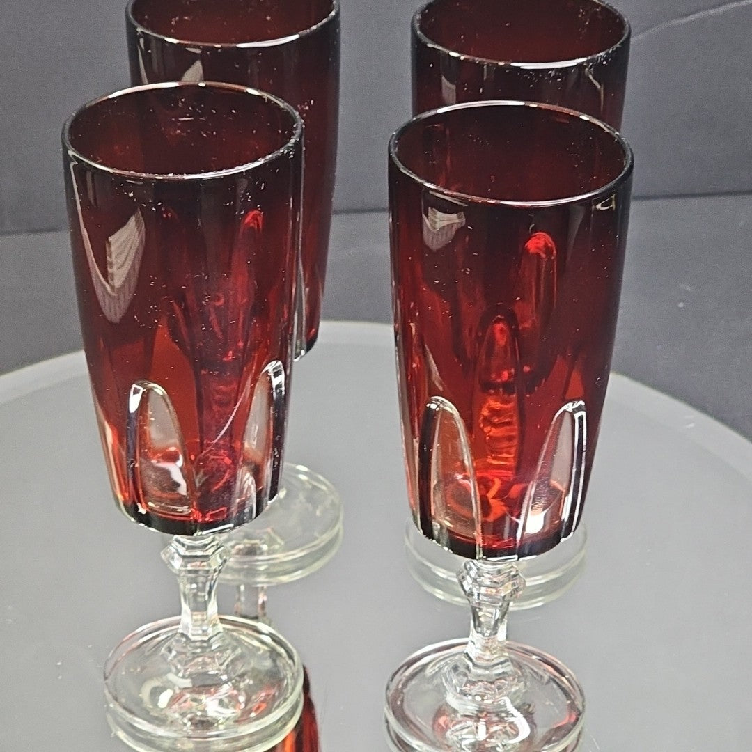 4 Vintage Luminarc Verrerie D'Arques Ruby Red Wine Glasses Champagne flute