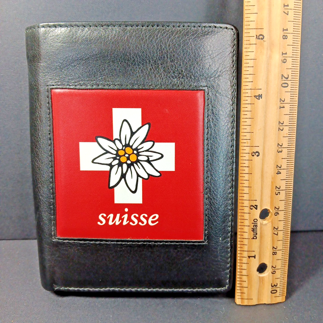 Like New Moon Shop Swiss Design Mens Cowhide Leather Wallet 5in X 4in X