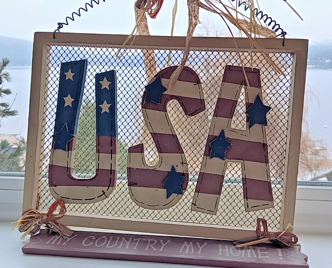 USA Folk Art Sign My Country Home Wooden Decor With Metal Spiral Hanger CN