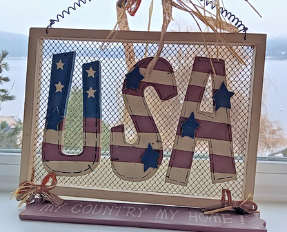 USA Folk Art Sign My Country Home Wooden Decor With Metal Spiral Hanger CN