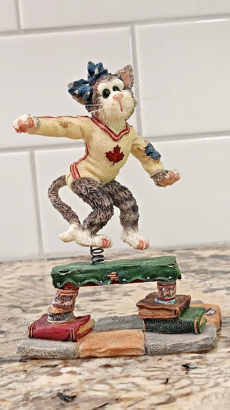 1999 Boyds Bears Friends Nadia Surefoot Practice Makes Purrfect #371055PO CN