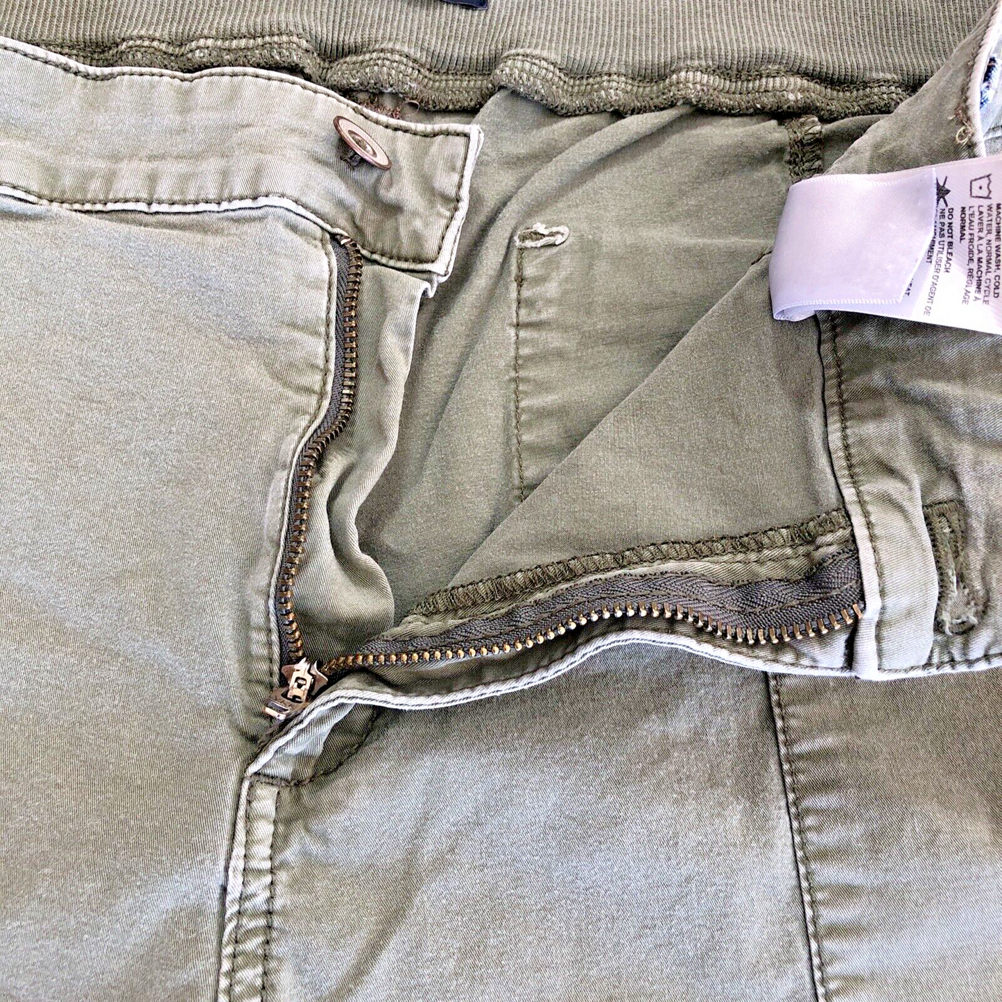 Size 16 X 32 Denver Hayes Mens Pants Cargo Sage Green Pockets VN