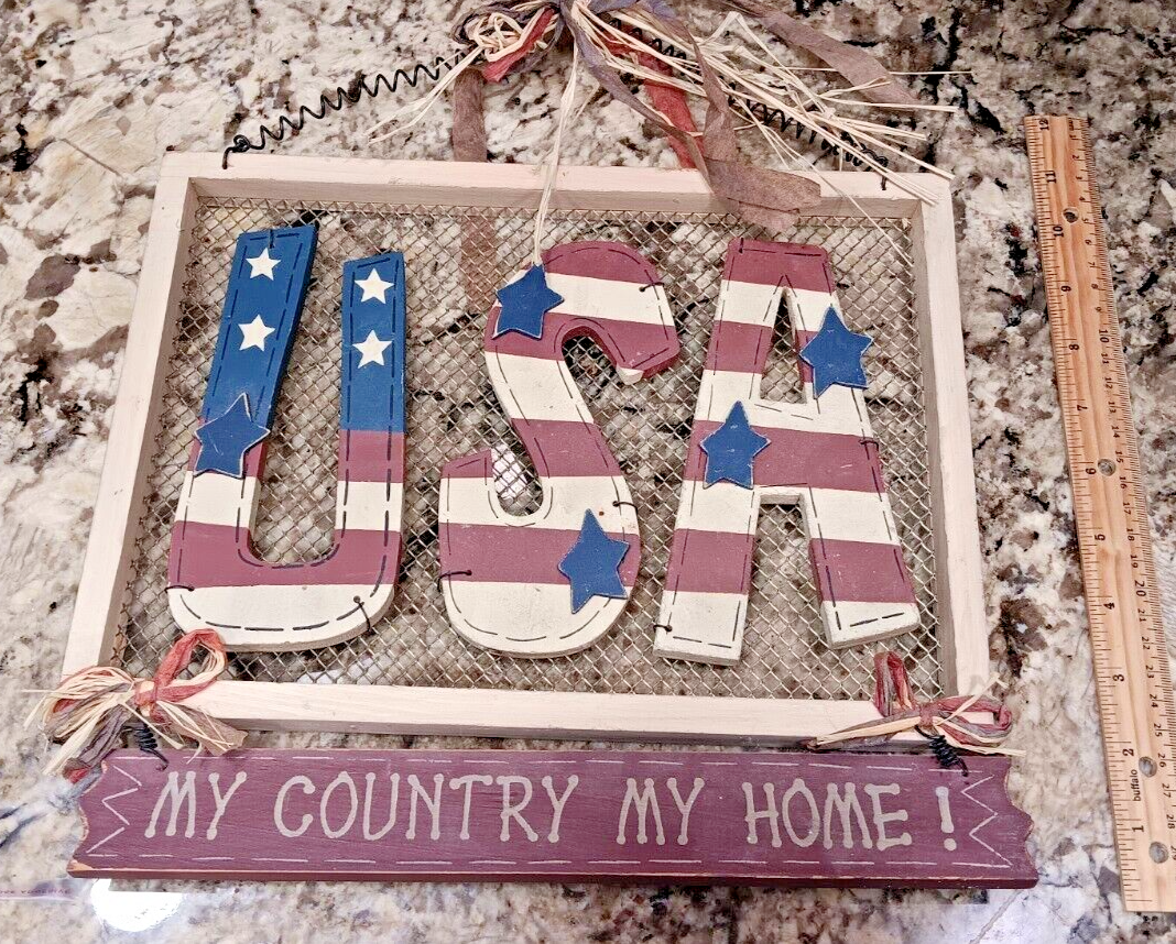 USA Folk Art Sign My Country Home Wooden Decor With Metal Spiral Hanger CN