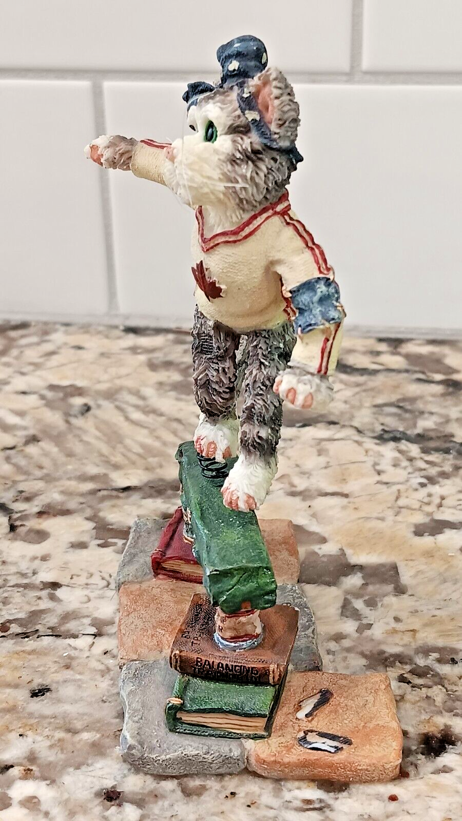 1999 Boyds Bears Friends Nadia Surefoot Practice Makes Purrfect #371055PO CN