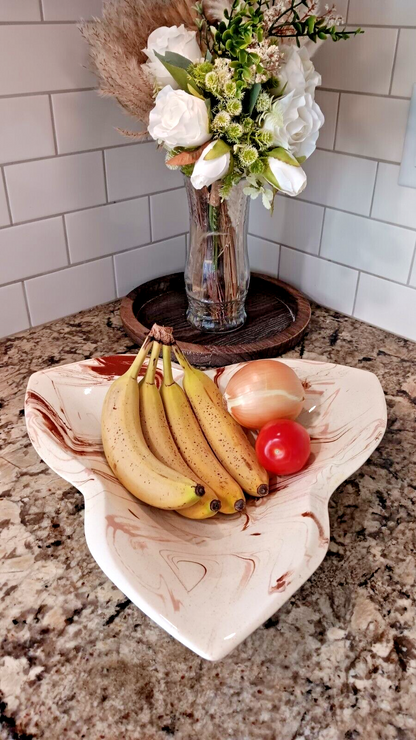 1982 Vintage Handmade Fruit Plate Bowl In Unique Design Excellent Condition  X