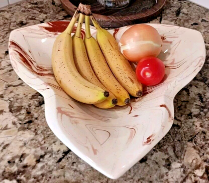1982 Vintage Handmade Fruit Plate Bowl In Unique Design Excellent Condition  X