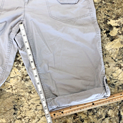 Size 12 X 13 DNKY JEANS Womens Shorts Cargo Pocket Grey Roll Up Hem Grey BD