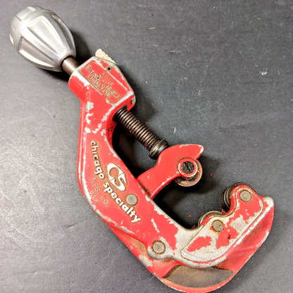 Chicago Specialty Mfg 3719 Tubing Pipe Cutter 3/8 in to 1 5/8 in Vintage USA