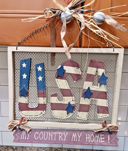 USA Folk Art Sign My Country Home Wooden Decor With Metal Spiral Hanger CN