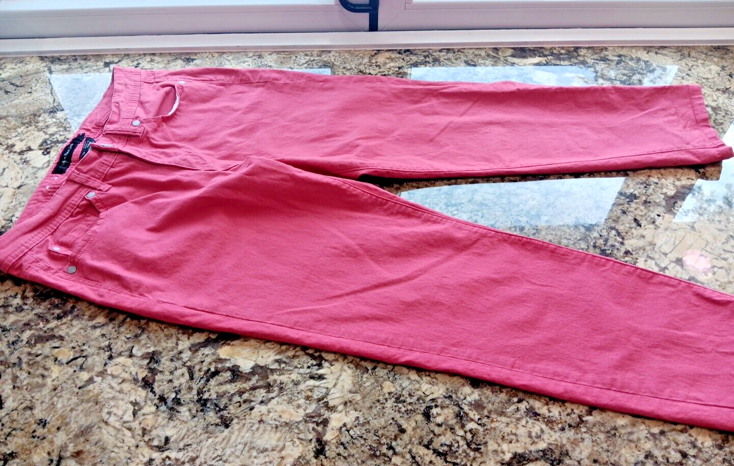 Size 8 Calvin Klein Skinny Crop Pink Jeans Casual Stretch Cotton Denim EPOC VN