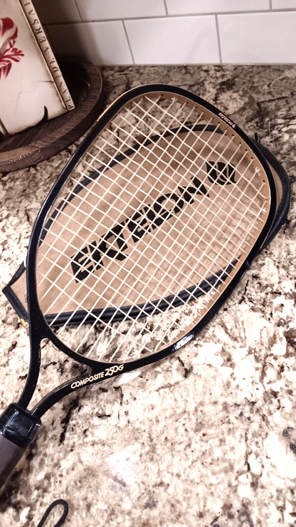 Ektelon 250g Composite Racquetball Racket w/ Case In Excellent Condition