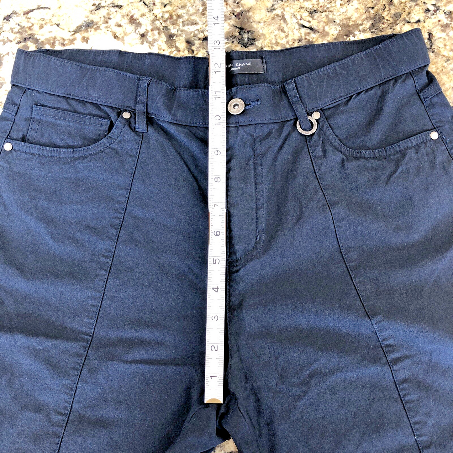 Size 12 X 13 Simon Chang Womens Shorts Black Stretch Casual Below Knee CN