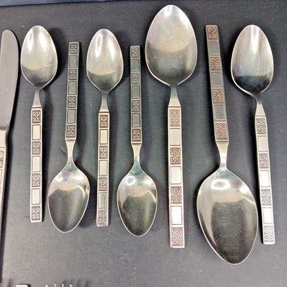 27pc Wm Rogers SCROLLS Flatware Stainless Steel Fork Spoon Knife Japan Korea VTG