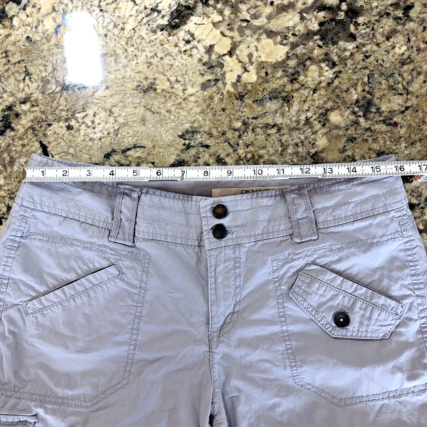 Size 12 X 13 DNKY JEANS Womens Shorts Cargo Pocket Grey Roll Up Hem Grey BD