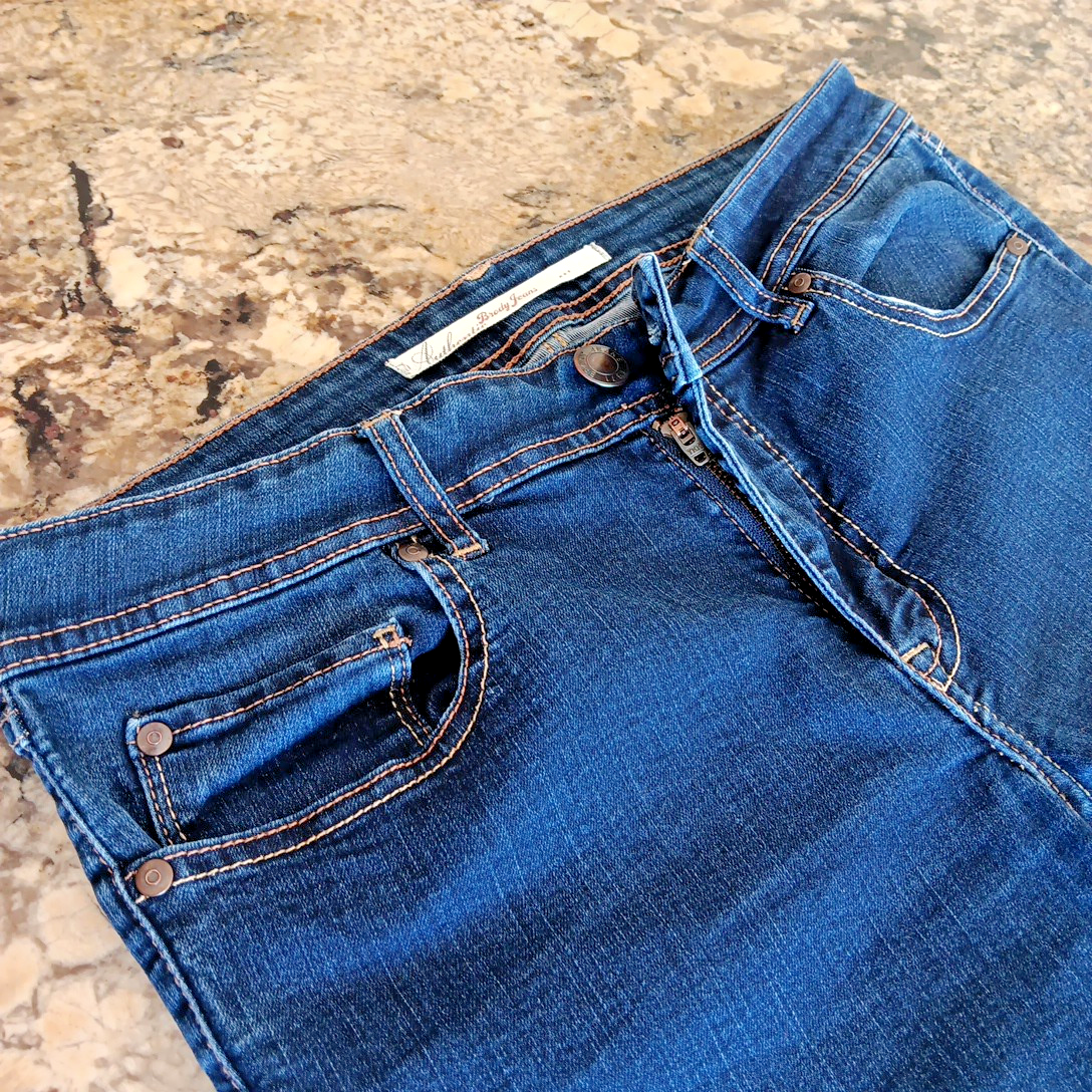 30 X 31 Brody Women's Blue Jeans Mid Rise Stretch Made In Bangladesh Very Good