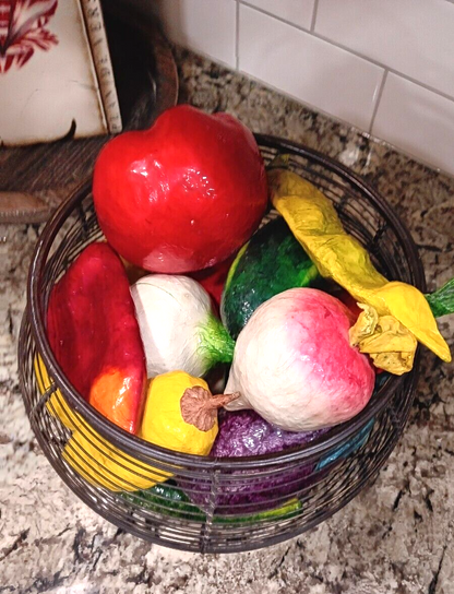 Fruit Bowl Centerpiece WITH 16 Decorative Fruit
