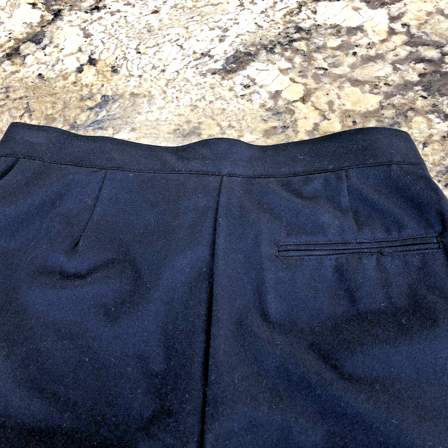 Size 2 X 24 Denver Hayes Womens Pants Crop Business Casual Travel  Black CN