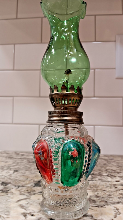 VINTAGE Miniature Green & Red Painted Glass Oil Lamp Lantern Made In Hong Kong