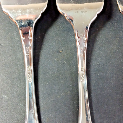 7 Oneida Forks ARBOR ROSE TRUE ROSE Stainless Dinner Salad Lot 9-13 Vietnam