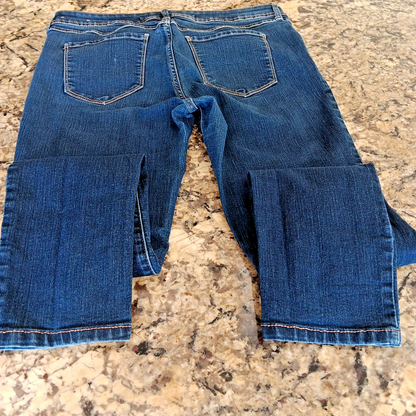 30 X 31 Brody Women's Blue Jeans Mid Rise Stretch Made In Bangladesh Very Good