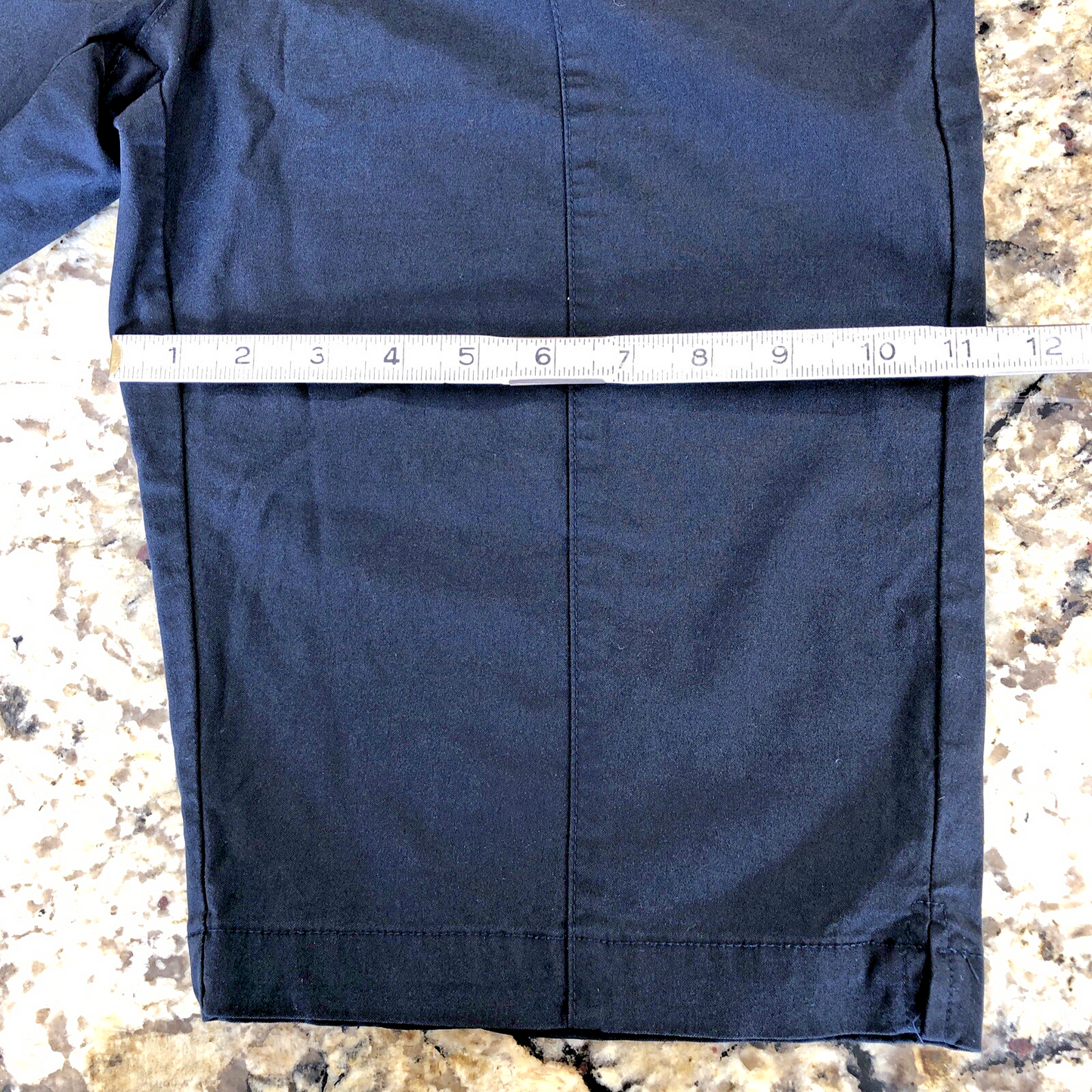 Size 12 X 13 Simon Chang Womens Shorts Black Stretch Casual Below Knee CN